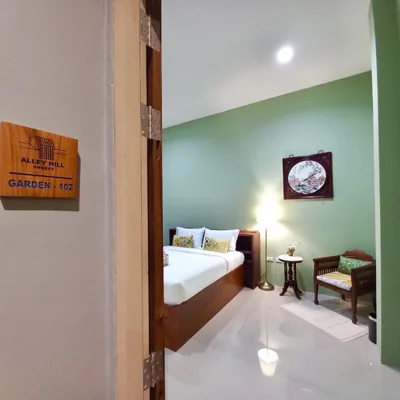 Double Room with Garden View — Alleyhill Phuket - Private & Cozy Boutique